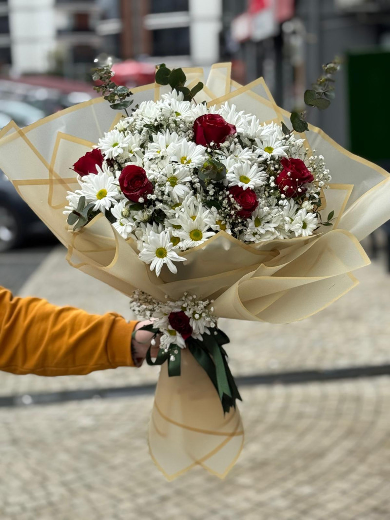 PAPATYA & GÜL BUKETİ