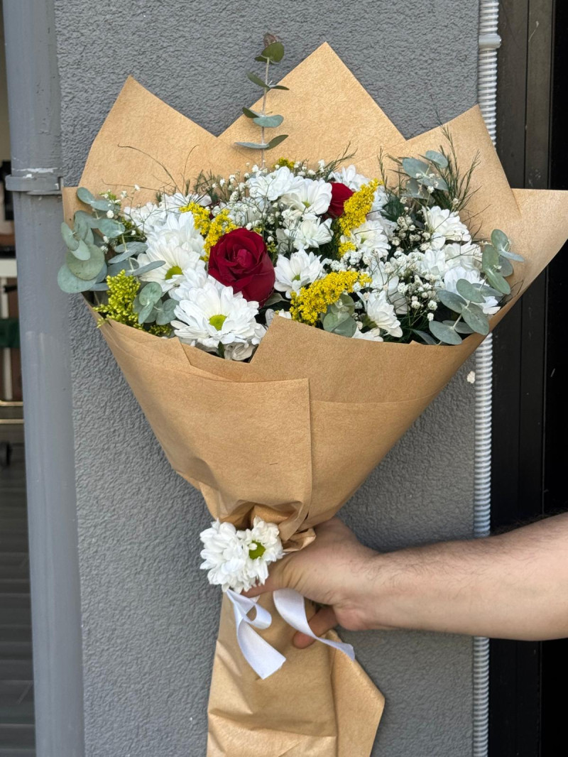 L GÜL & PAPATYA BUKETİ