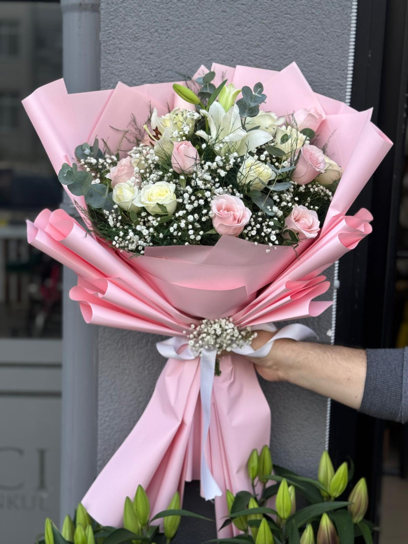XXL LİLYUM & GÜL BUKETİ 